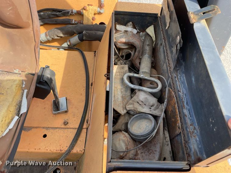 image for item LV9795 2000 Case 860 Turbo  trencher