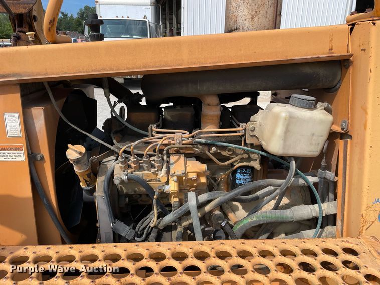 image for item LV9795 2000 Case 860 Turbo  trencher