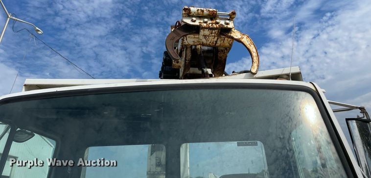 image for item LV9797 2001 Freightliner FL70  digger derrick truck