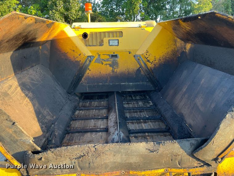 image for item LV9799 2014 Carlson CP100  paver