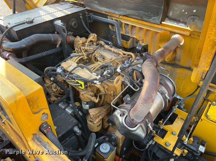 image for item LV9799 2014 Carlson CP100  paver