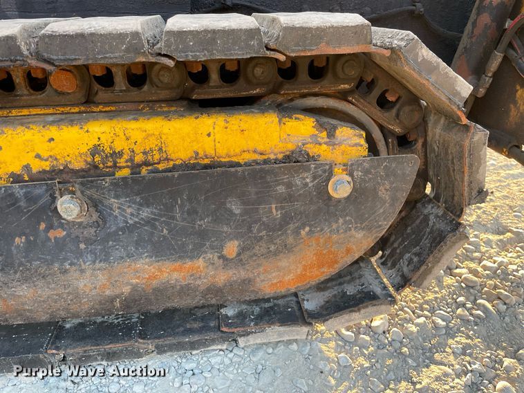 image for item LV9799 2014 Carlson CP100  paver