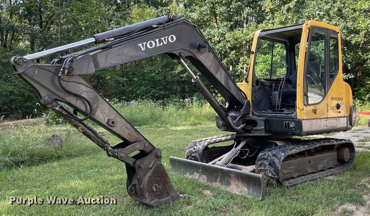 image for item LV9805 2000 Volvo EC55  mini excavator