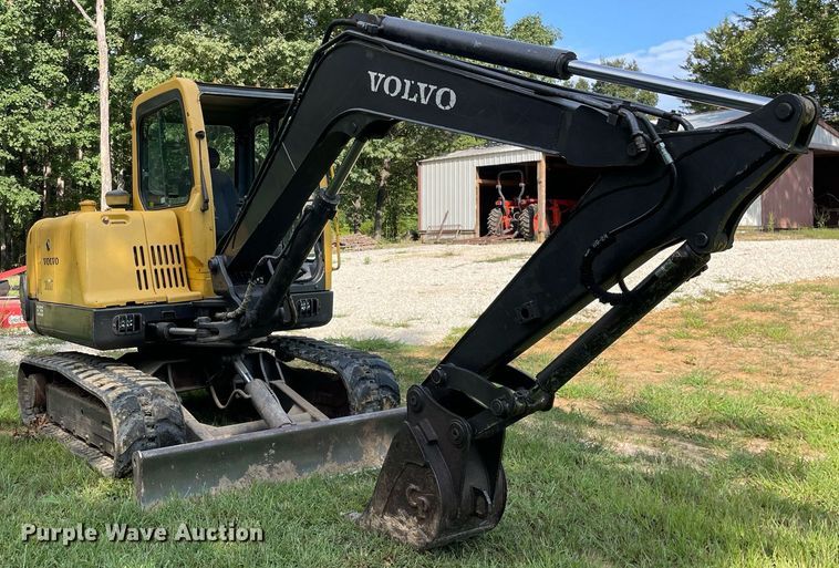 image for item LV9805 2000 Volvo EC55  mini excavator