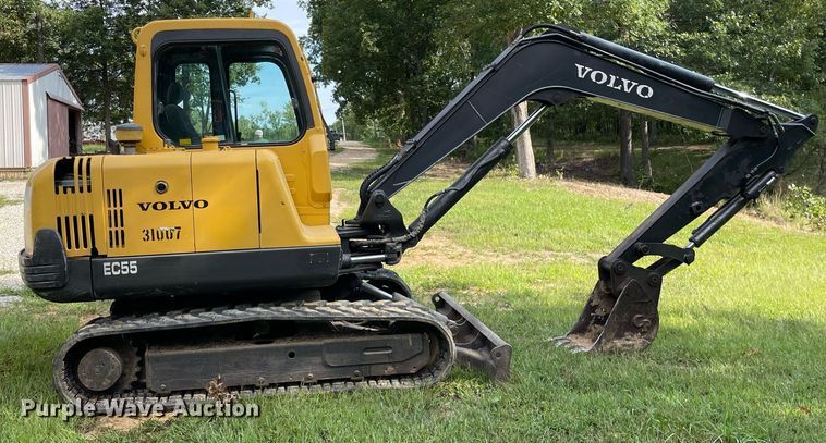 image for item LV9805 2000 Volvo EC55  mini excavator