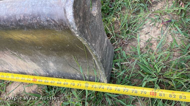 image for item LV9805 2000 Volvo EC55  mini excavator