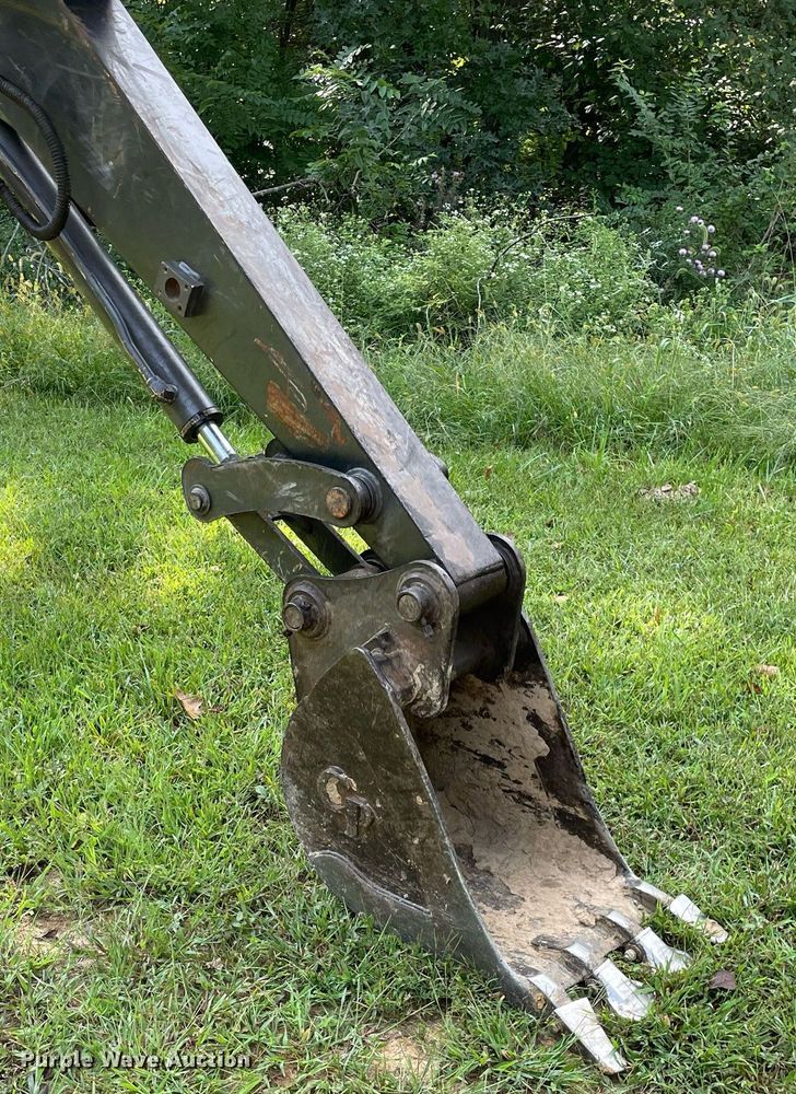 image for item LV9805 2000 Volvo EC55  mini excavator