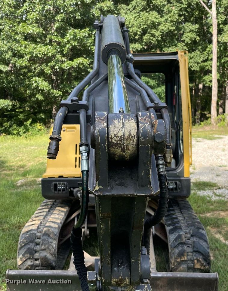 image for item LV9805 2000 Volvo EC55  mini excavator