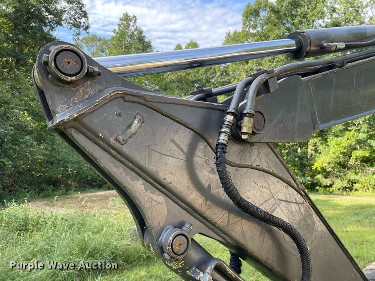 image for item LV9805 2000 Volvo EC55  mini excavator