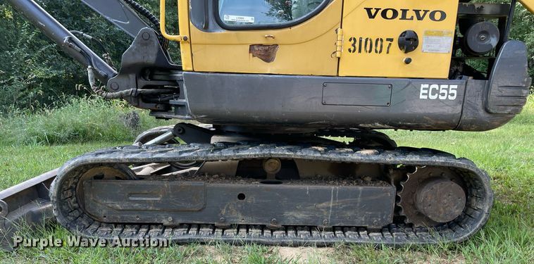 image for item LV9805 2000 Volvo EC55  mini excavator