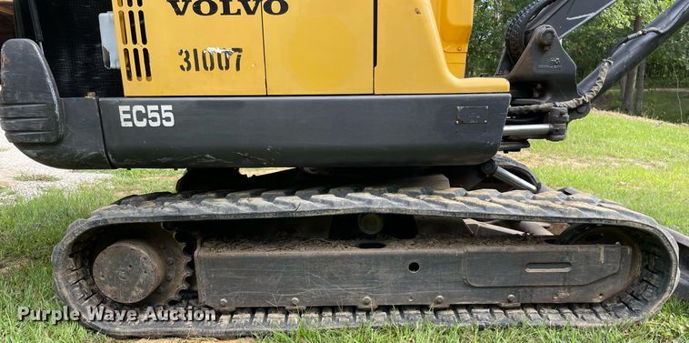 image for item LV9805 2000 Volvo EC55  mini excavator