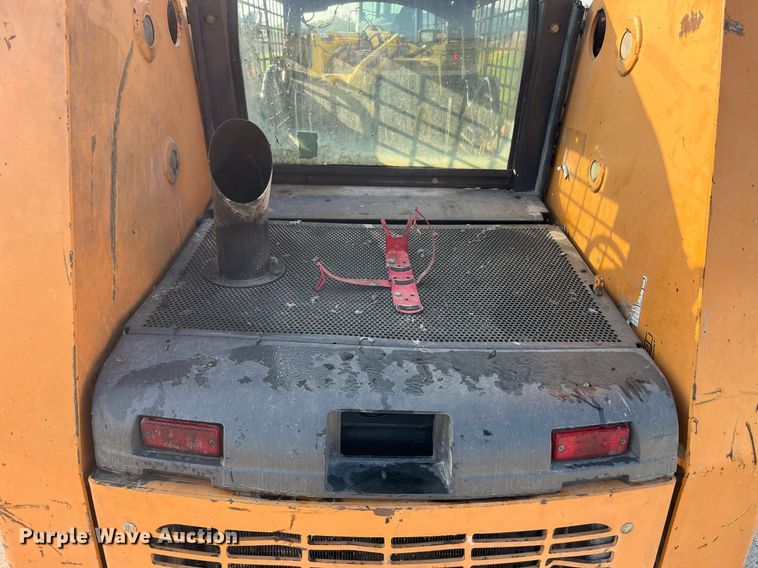 image for item MG9462 2005 Case 450 skid steer loader