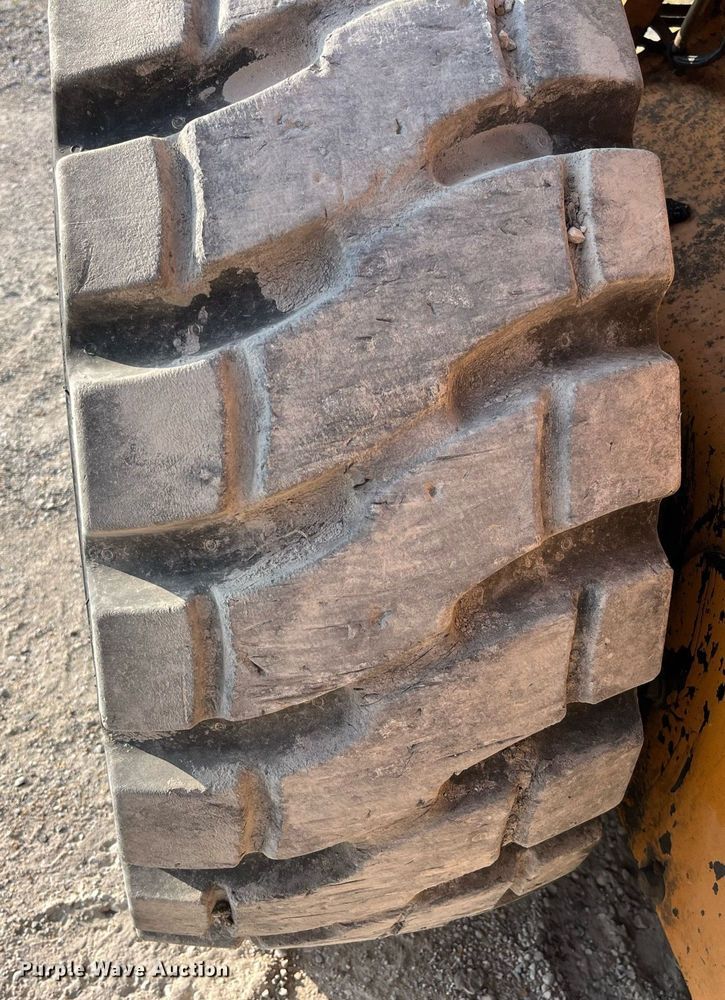 image for item MG9462 2005 Case 450 skid steer loader