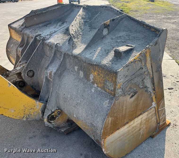 image for item MG9463 2015 Komatsu WA470-7  wheel loader