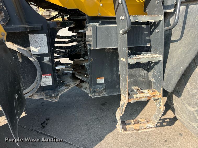 image for item MG9463 2015 Komatsu WA470-7  wheel loader