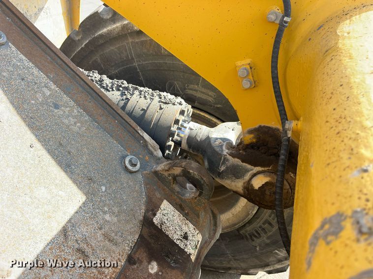 image for item MG9463 2015 Komatsu WA470-7  wheel loader