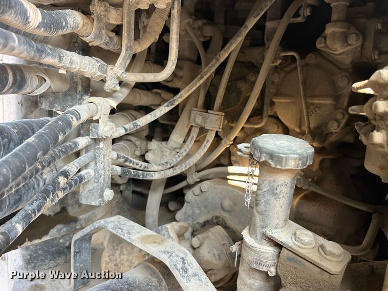 image for item MG9463 2015 Komatsu WA470-7  wheel loader