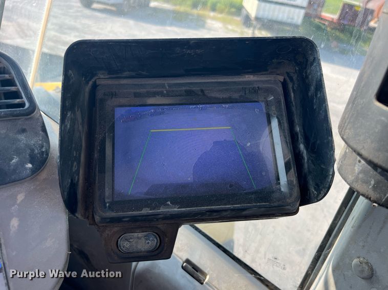 image for item MG9463 2015 Komatsu WA470-7  wheel loader