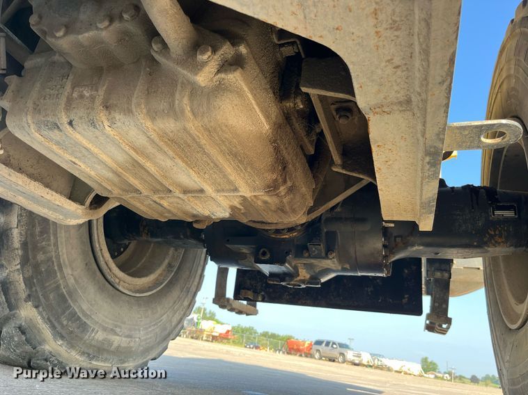 image for item MG9463 2015 Komatsu WA470-7  wheel loader