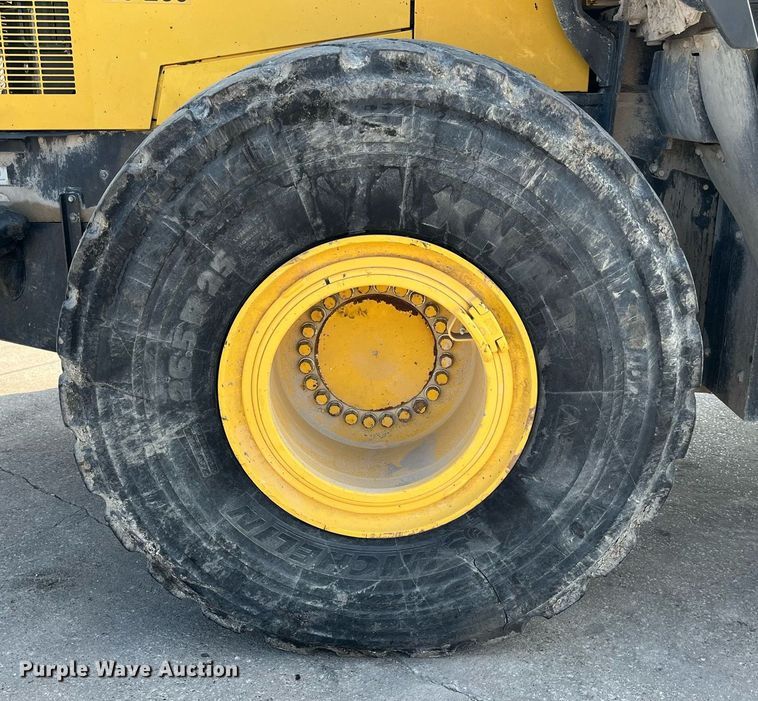 image for item MG9463 2015 Komatsu WA470-7  wheel loader