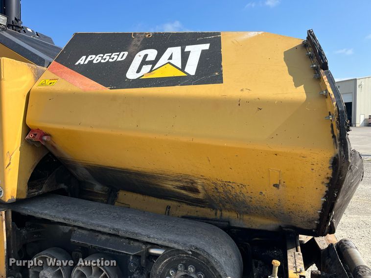 image for item MG9464 2011 Caterpillar AP655D  paver