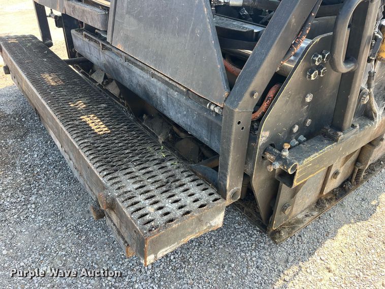 image for item MG9464 2011 Caterpillar AP655D  paver