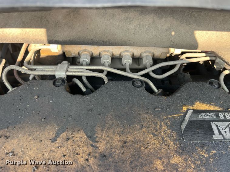 image for item MG9464 2011 Caterpillar AP655D  paver