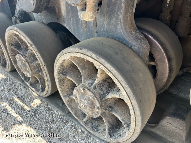 image for item MG9464 2011 Caterpillar AP655D  paver