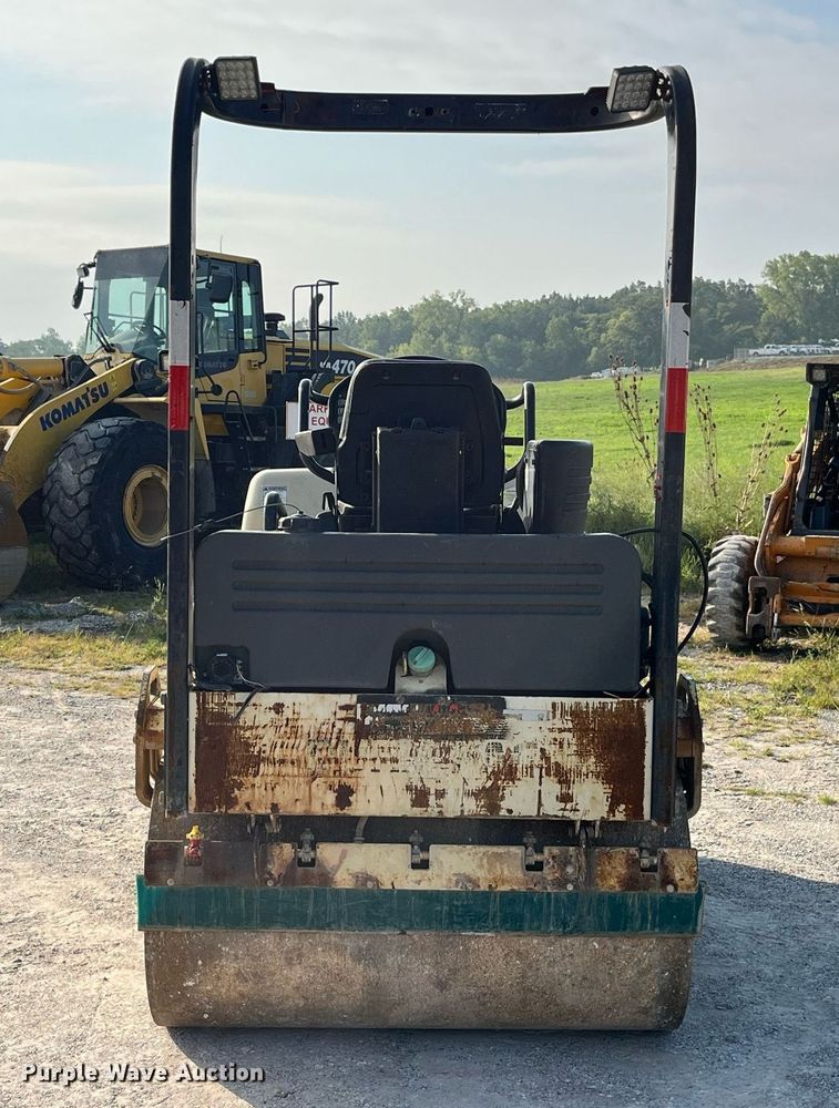 image for item MG9465 Ingersoll Rand DD-30  double drum vibratory roller