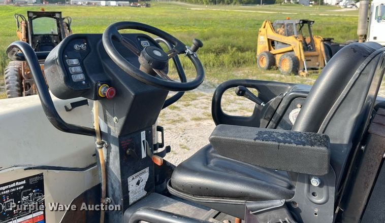 image for item MG9465 Ingersoll Rand DD-30  double drum vibratory roller