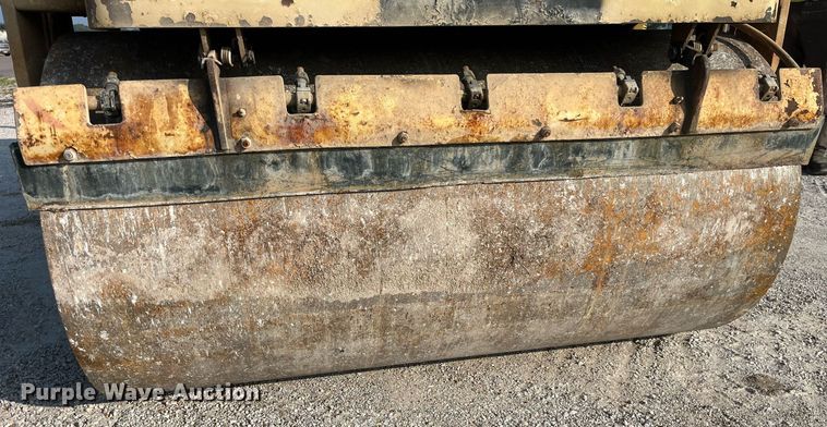 image for item MG9465 Ingersoll Rand DD-30  double drum vibratory roller