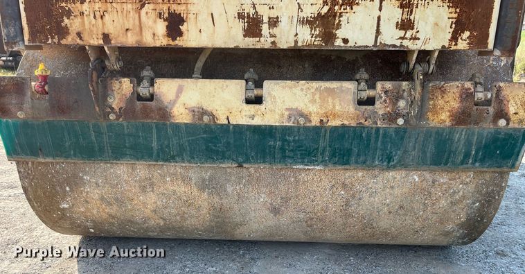 image for item MG9465 Ingersoll Rand DD-30  double drum vibratory roller