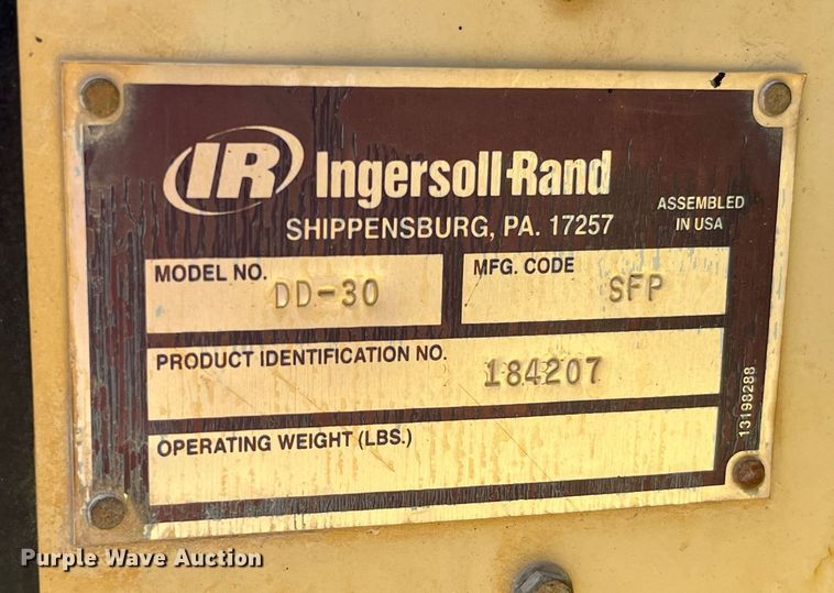 image for item MG9465 Ingersoll Rand DD-30  double drum vibratory roller