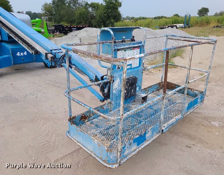 image for item MJ9315 2008 Genie S-65  boom lift