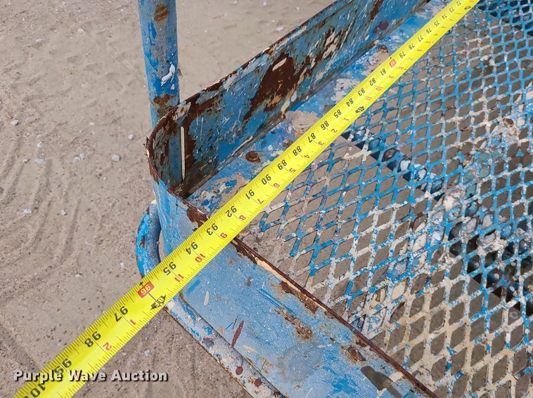 image for item MJ9315 2008 Genie S-65  boom lift