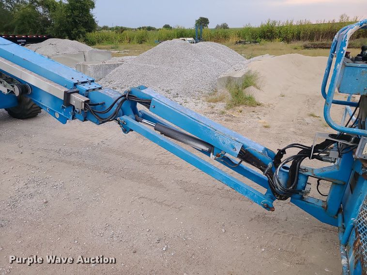 image for item MJ9315 2008 Genie S-65  boom lift