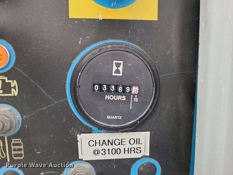 image for item MJ9315 2008 Genie S-65  boom lift