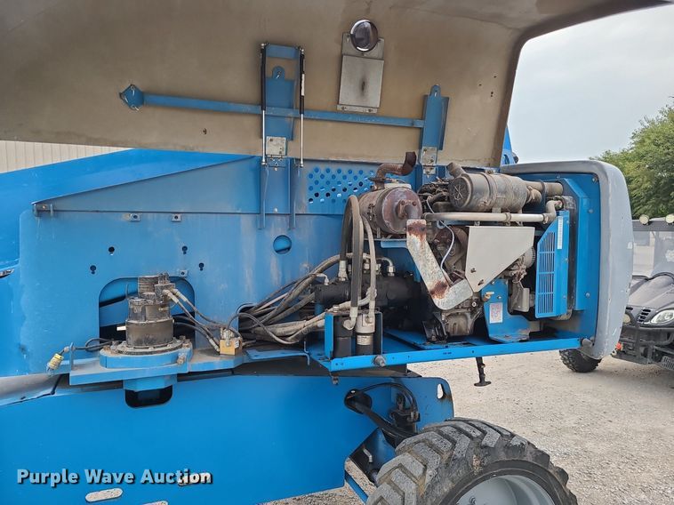 image for item MJ9315 2008 Genie S-65  boom lift