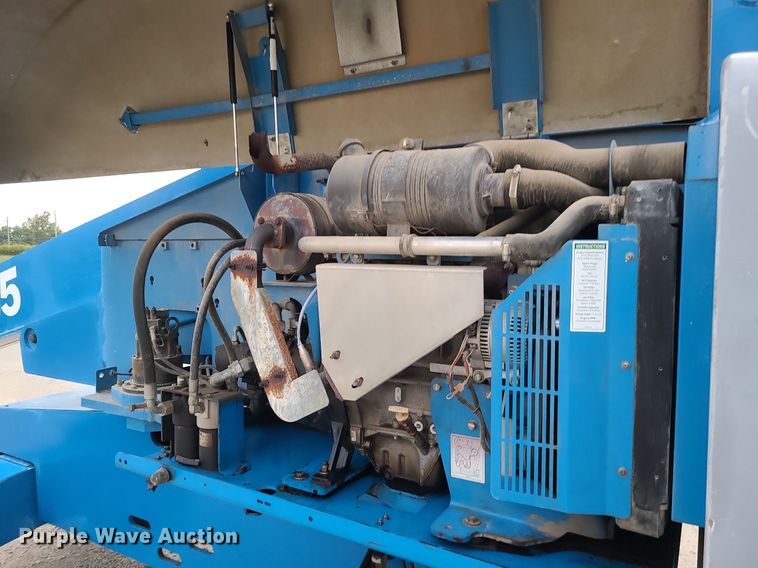 image for item MJ9315 2008 Genie S-65  boom lift