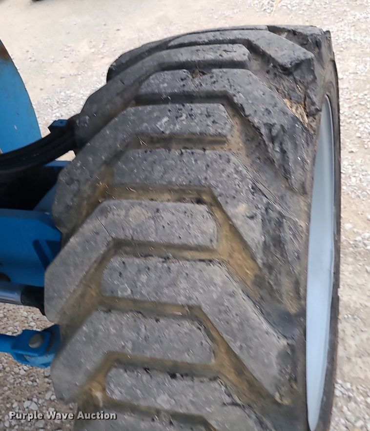 image for item MJ9315 2008 Genie S-65  boom lift