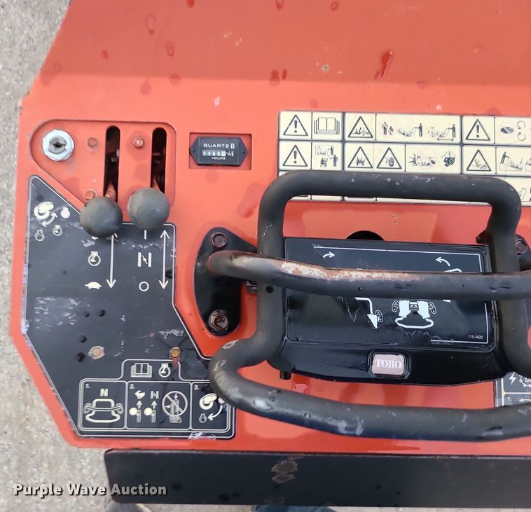 image for item MJ9318 2011 Toro STX-26  stump grinder