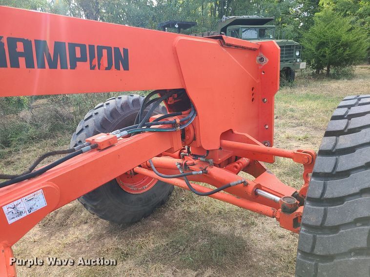 image for item MJ9336 1993 Champion 710A  motor grader