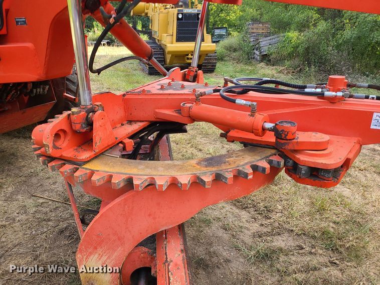 image for item MJ9336 1993 Champion 710A  motor grader