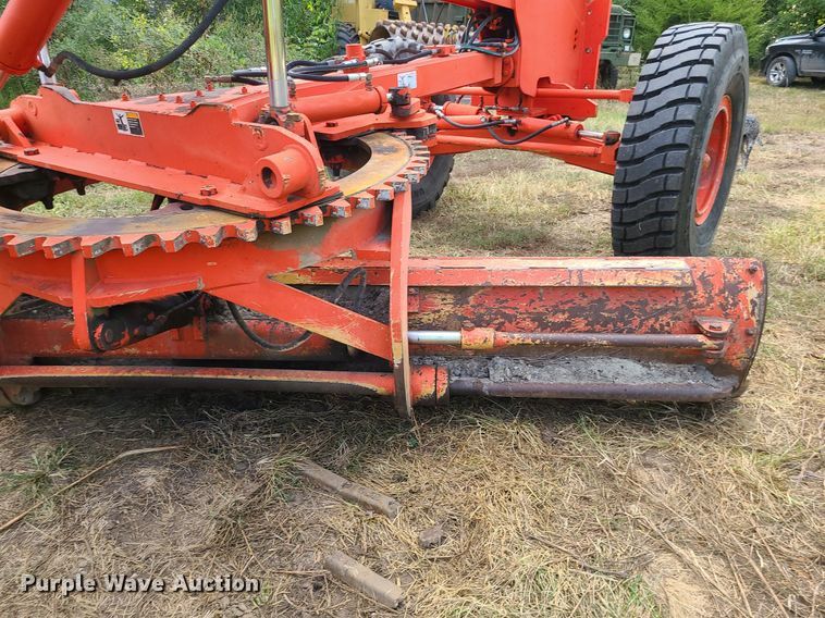 image for item MJ9336 1993 Champion 710A  motor grader