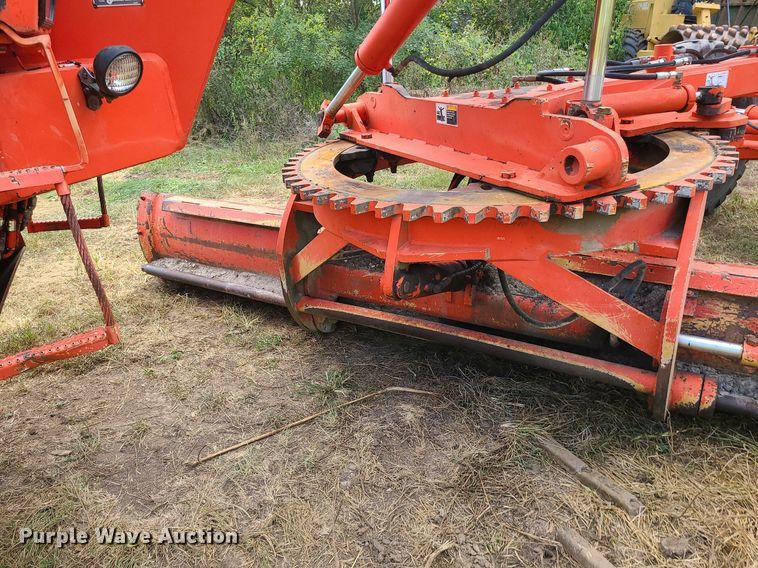 image for item MJ9336 1993 Champion 710A  motor grader