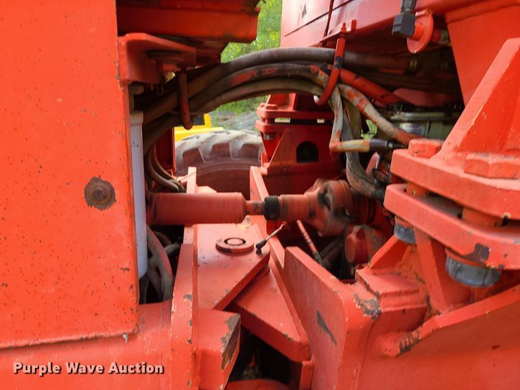 image for item MJ9336 1993 Champion 710A  motor grader