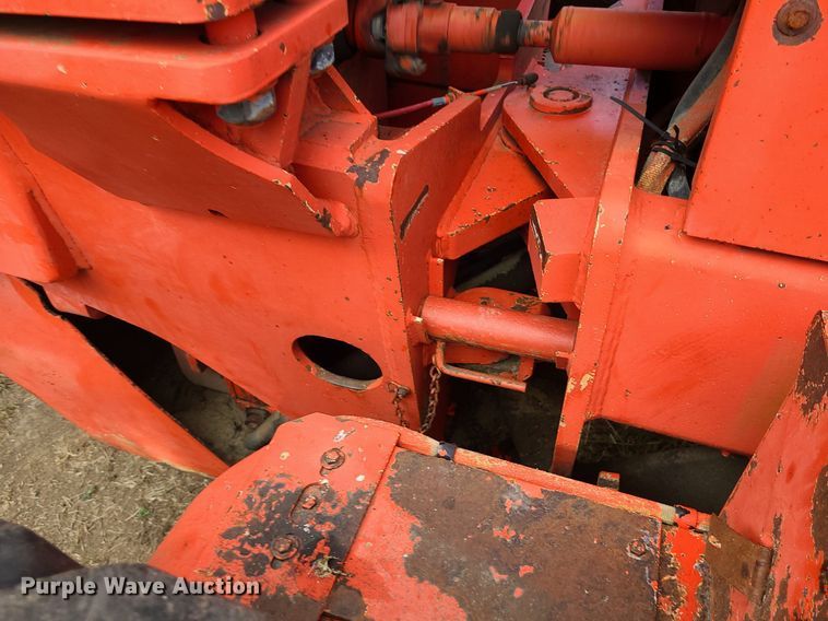 image for item MJ9336 1993 Champion 710A  motor grader