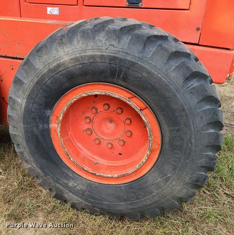 image for item MJ9336 1993 Champion 710A  motor grader