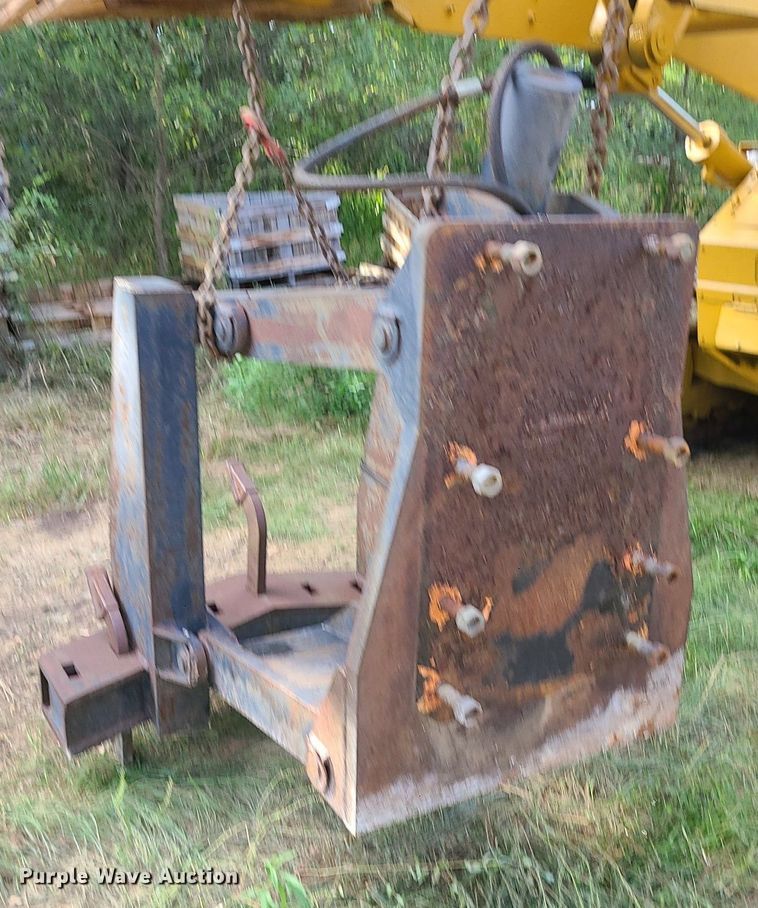 image for item MJ9336 1993 Champion 710A  motor grader