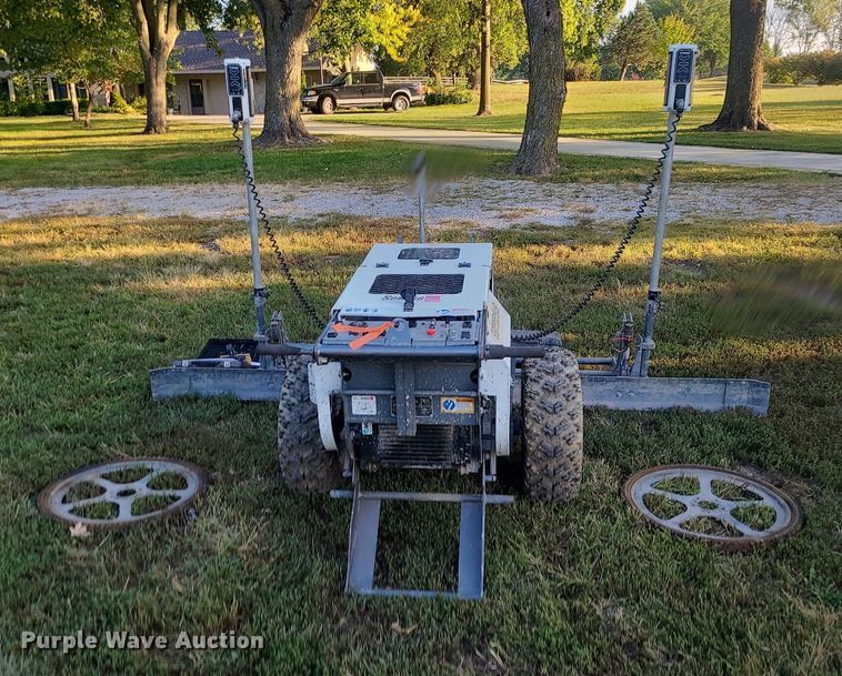 image for item MJ9366 Somero Copperhead S-9210  laser screed